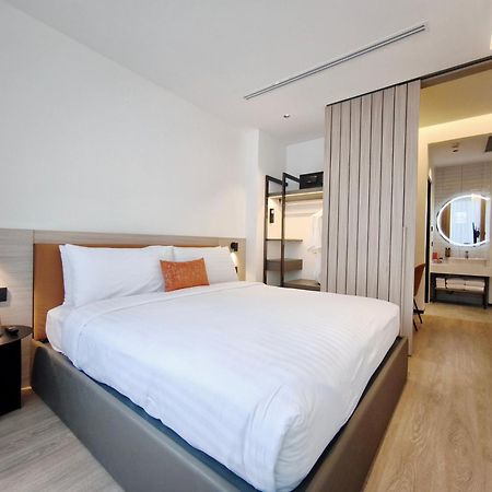 Hotel Citichic Sukhumvit 13 By Compass Hospitality - Newly Renovated Bangkok Exterior foto