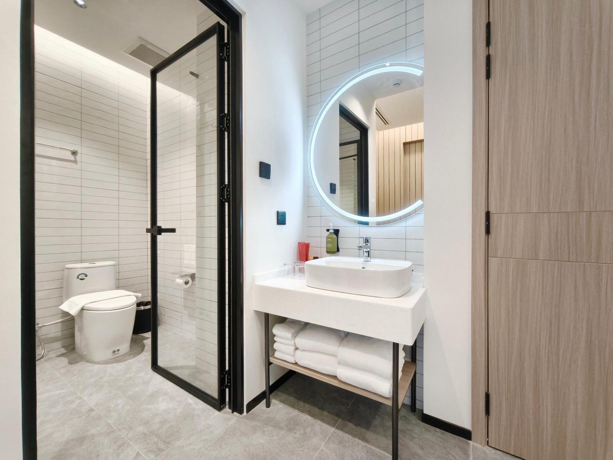 Hotel Citichic Sukhumvit 13 By Compass Hospitality - Newly Renovated Bangkok Exterior foto